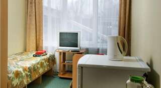 Гостиница Орлиное Гнездо Байкальск Стандартный двухместный номер с 2 отдельными кроватями-1